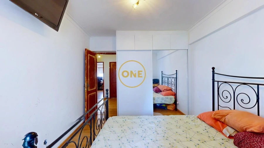 Apartamento T4 para Venda em Carregado e Cadafais Foto 13