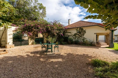 Moradia T12 para Venda em Cascais e Estoril