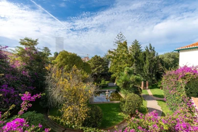 Moradia T12 para Venda em Cascais e Estoril