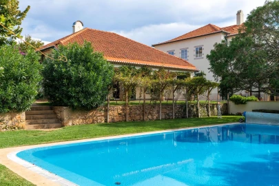 Moradia T12 para Venda em Cascais e Estoril