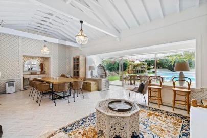 Moradia T12 para Venda em Cascais e Estoril