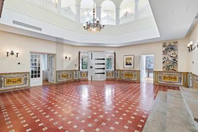 Moradia T12 para Venda em Cascais e Estoril