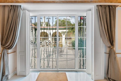 Moradia T12 para Venda em Cascais e Estoril