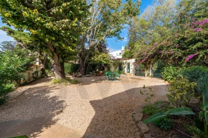 Moradia T12 para Venda em Cascais e Estoril