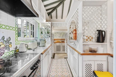 Moradia T12 para Venda em Cascais e Estoril