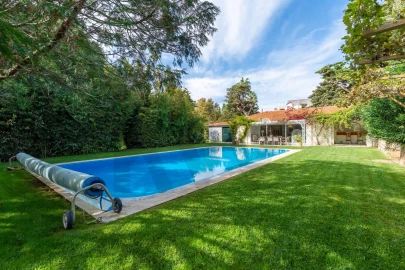 Moradia T12 para Venda em Cascais e Estoril