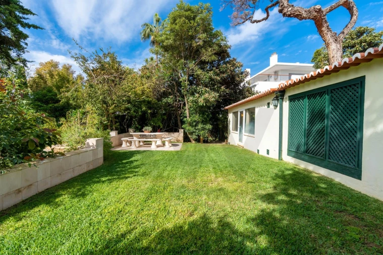 Moradia T12 para Venda em Cascais e Estoril Foto 73