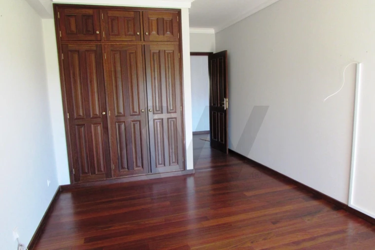 Apartamento T2 para Arrendamento em Vagos e Santo António Foto 16