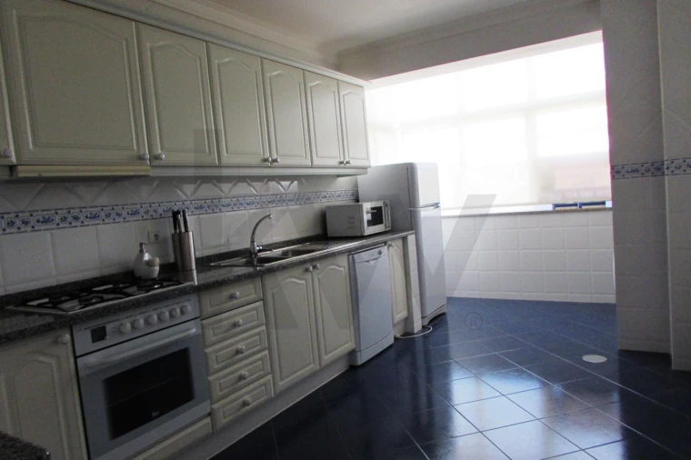 Apartamento T2 para Arrendamento em Vagos e Santo António Foto 10