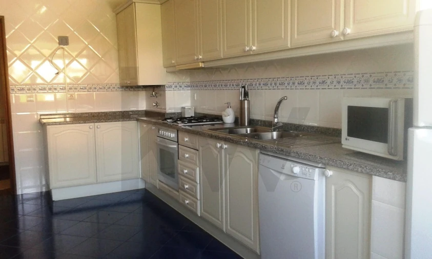 Apartamento T2 para Arrendamento em Vagos e Santo António Foto 21