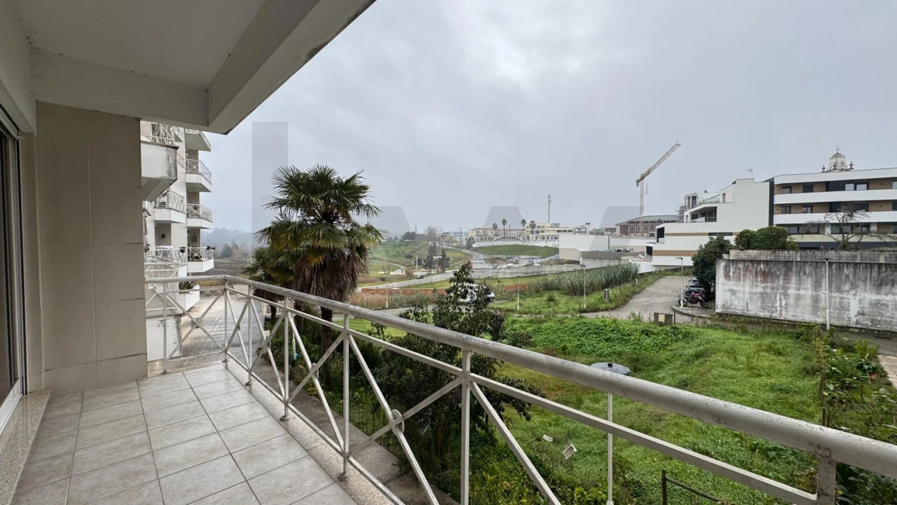 Apartamento T2 para Arrendamento em Vagos e Santo António Foto 22