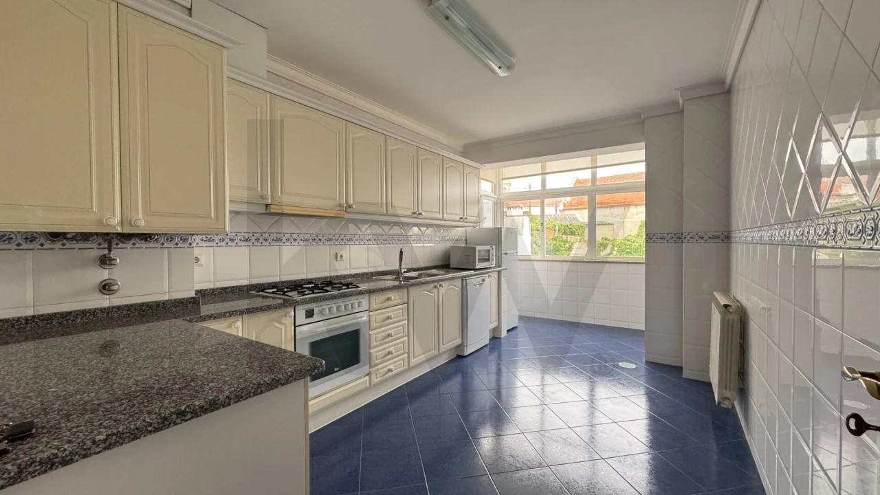 Apartamento T2 para Arrendamento em Vagos e Santo António Foto 2