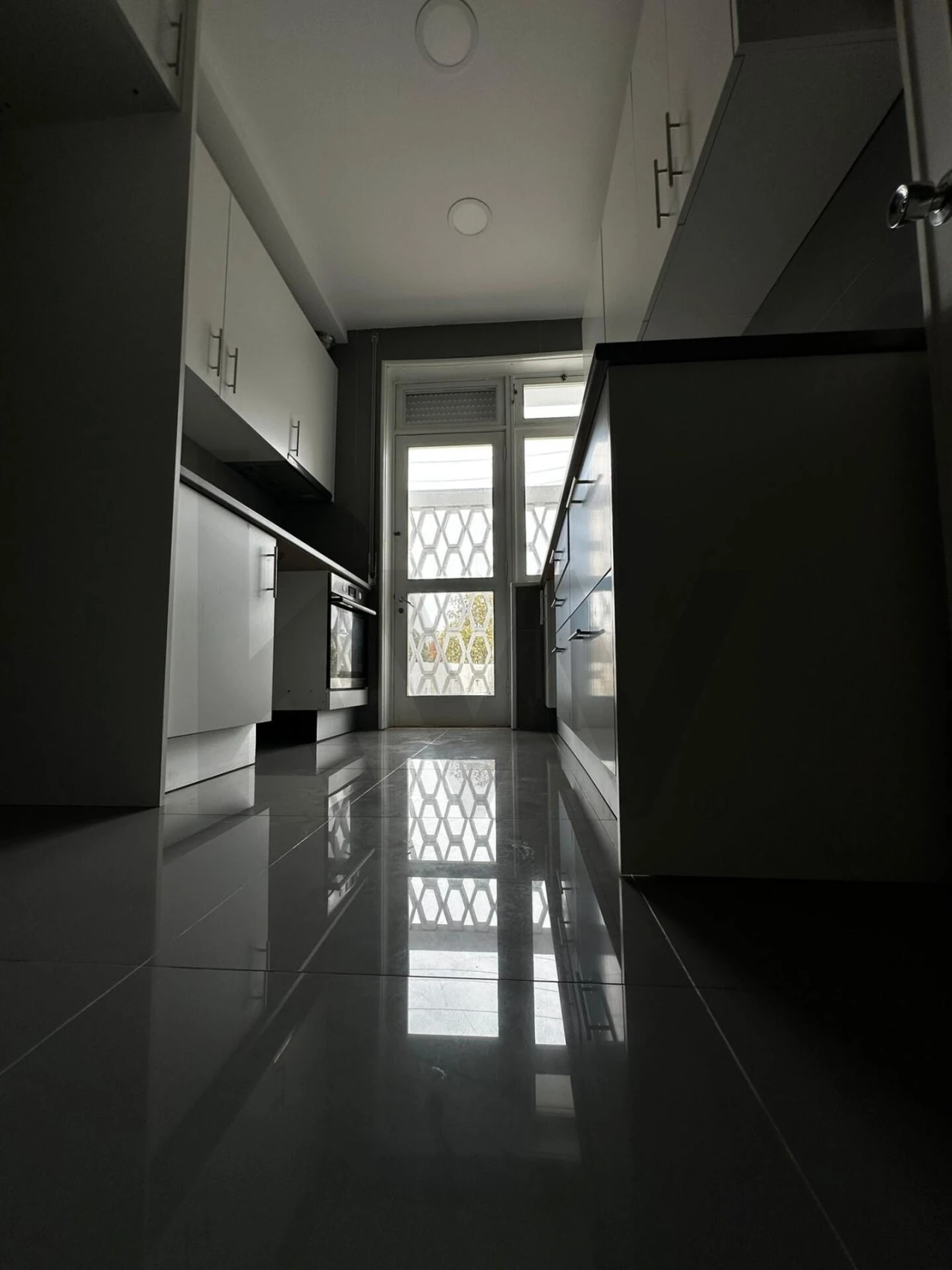Apartamento T2 para Arrendamento em Cedofeita, Santo Ildefonso, Sé, Miragaia, São Nicolau e Vitória Foto 2
