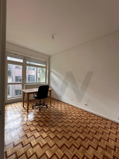 Apartamento T2 para Arrendamento em Cedofeita, Santo Ildefonso, Sé, Miragaia, São Nicolau e Vitória