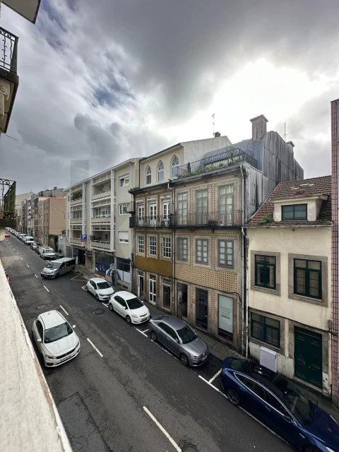 Apartamento T2 para Arrendamento em Cedofeita, Santo Ildefonso, Sé, Miragaia, São Nicolau e Vitória