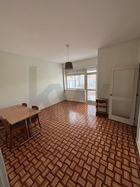 Apartamento T2 para Arrendamento em Cedofeita, Santo Ildefonso, Sé, Miragaia, São Nicolau e Vitória