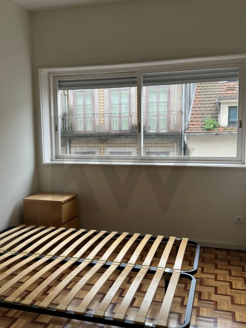 Apartamento T2 para Arrendamento em Cedofeita, Santo Ildefonso, Sé, Miragaia, São Nicolau e Vitória