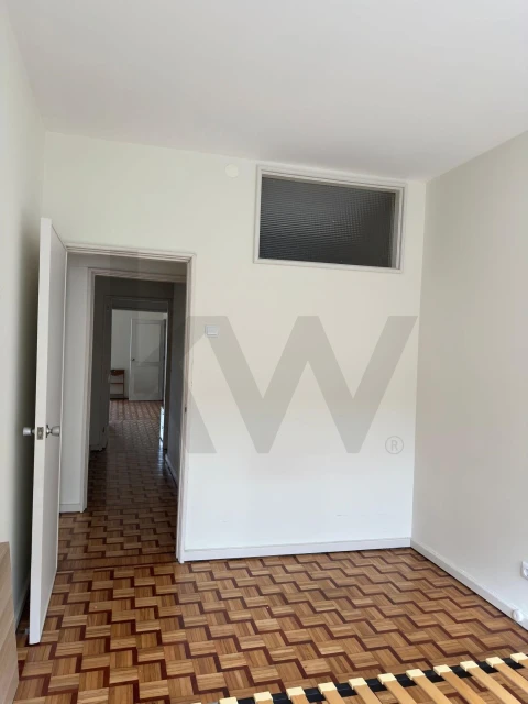 Apartamento T2 para Arrendamento em Cedofeita, Santo Ildefonso, Sé, Miragaia, São Nicolau e Vitória