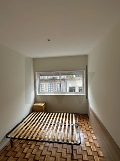 Apartamento T2 para Arrendamento em Cedofeita, Santo Ildefonso, Sé, Miragaia, São Nicolau e Vitória