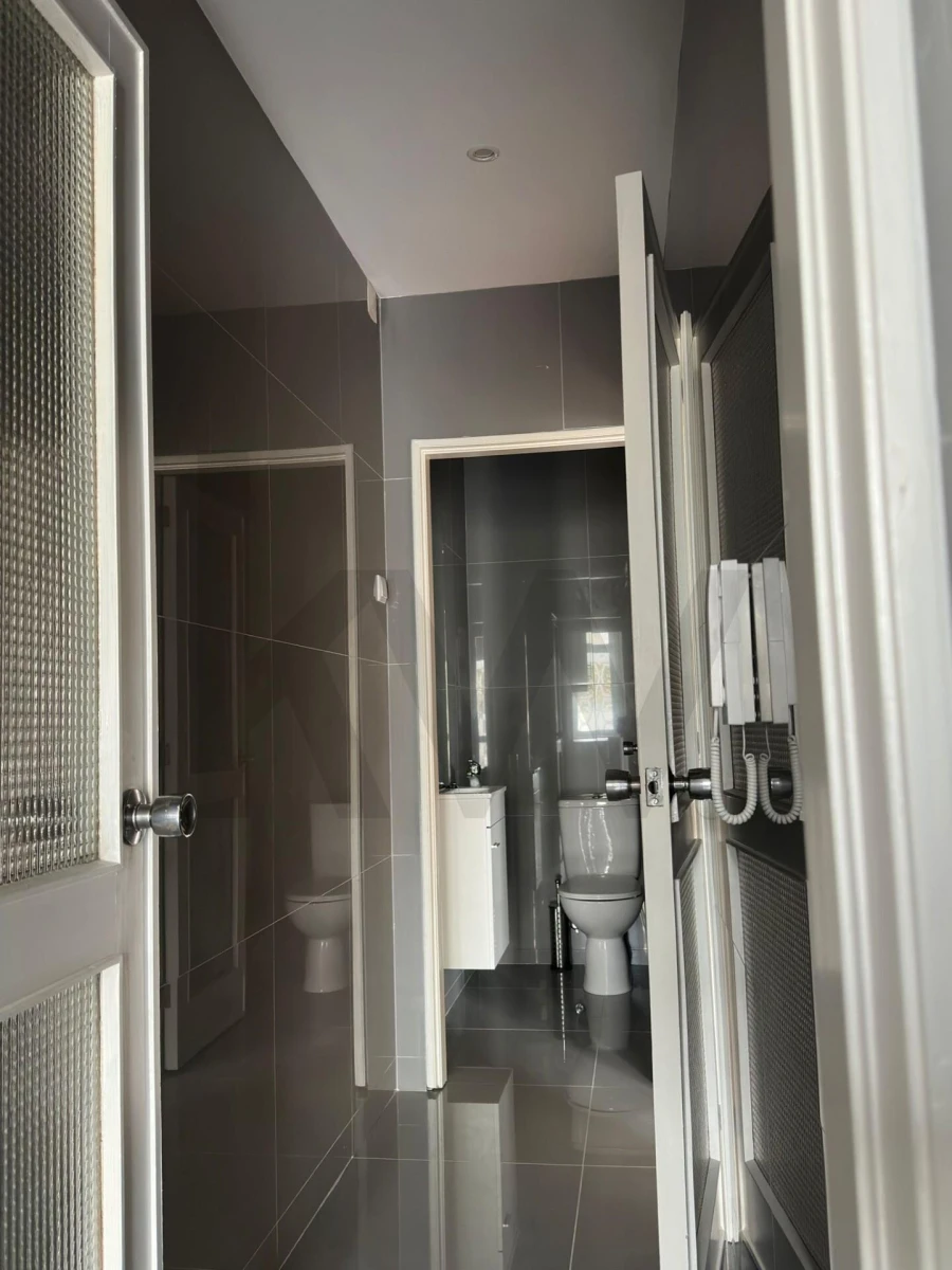 Apartamento T2 para Arrendamento em Cedofeita, Santo Ildefonso, Sé, Miragaia, São Nicolau e Vitória Foto 18