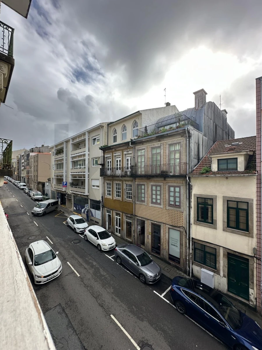 Apartamento T2 para Arrendamento em Cedofeita, Santo Ildefonso, Sé, Miragaia, São Nicolau e Vitória Foto 31