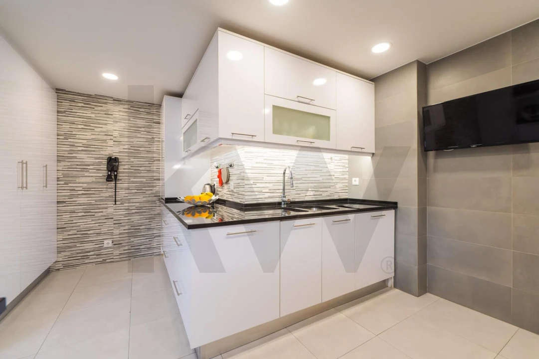 Apartamento T2 para Venda em Encosta do Sol Foto 14