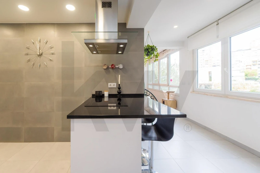 Apartamento T2 para Venda em Encosta do Sol Foto 18