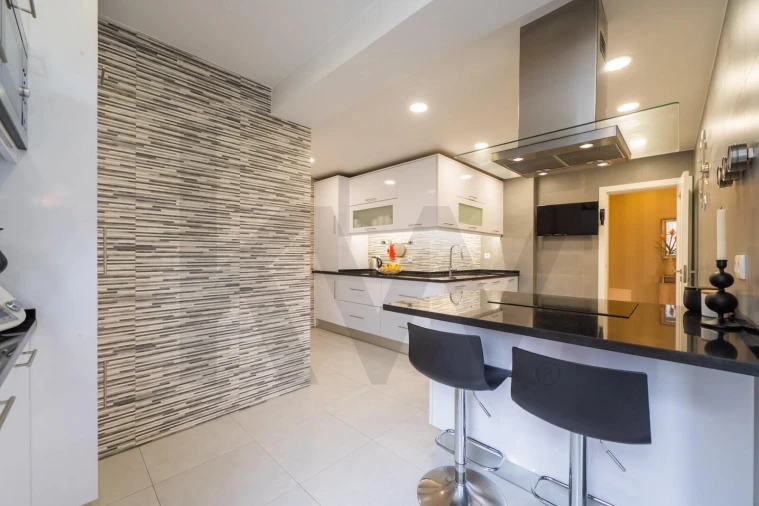 Apartamento T2 para Venda em Encosta do Sol Foto 19