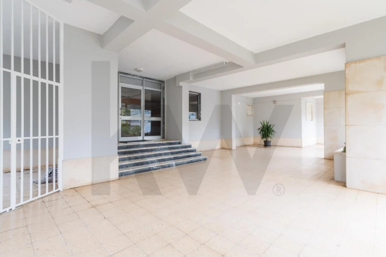 Apartamento T2 para Venda em Encosta do Sol Foto 43