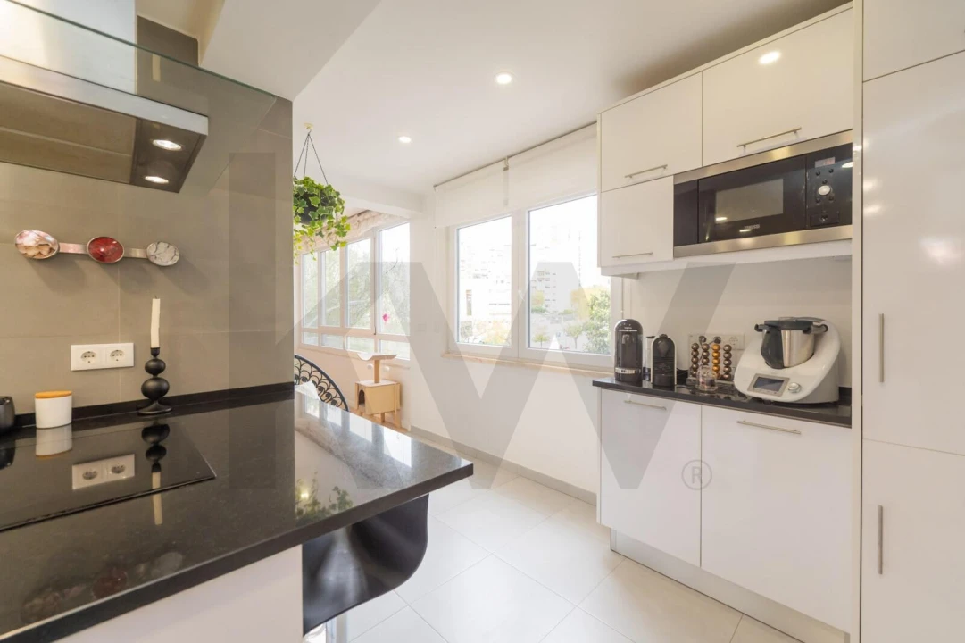 Apartamento T2 para Venda em Encosta do Sol Foto 11