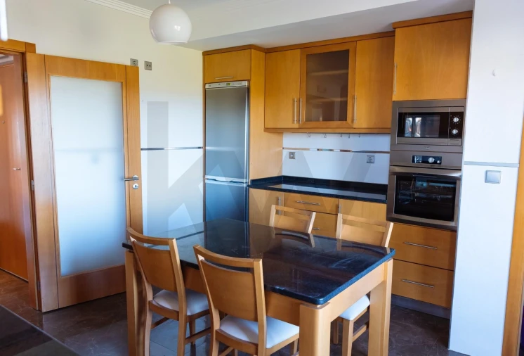 Apartamento T3 para Venda em Trancoso (São Pedro e Santa Maria) e Souto Maior