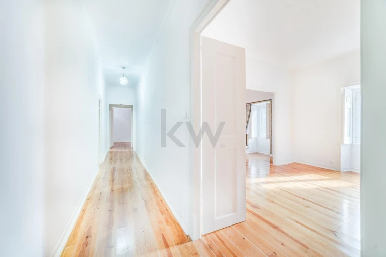 Moradia T5 para Arrendamento em Cascais e Estoril Foto 5