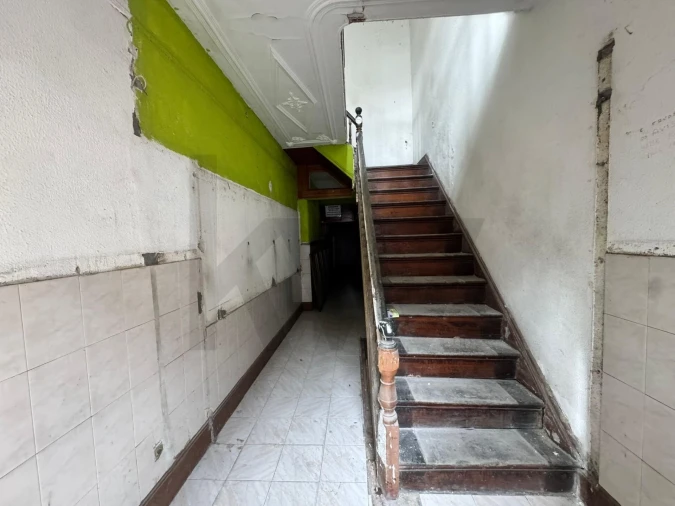 Prédio para Venda em Funchal (Santa Luzia) Foto 7