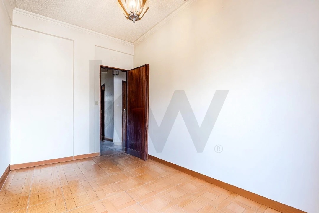 Apartamento T2 para Venda em Odivelas Foto 7