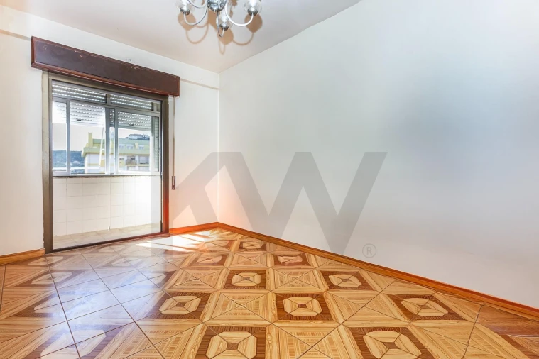 Apartamento T2 para Venda em Odivelas