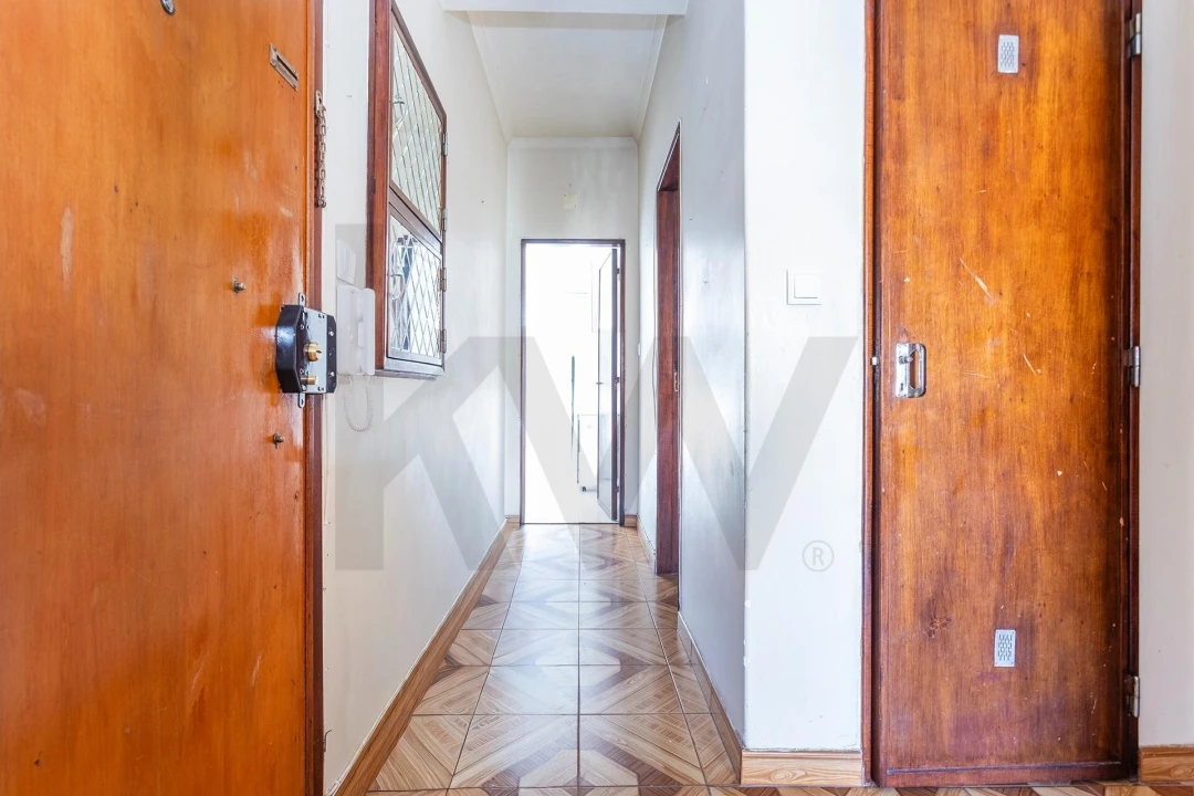 Apartamento T2 para Venda em Odivelas Foto 9