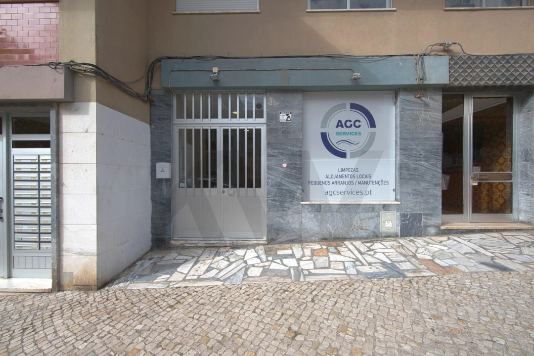 Loja para Arrendamento em Oeiras e São Julião da Barra, Paço de Arcos e Caxias Foto 4
