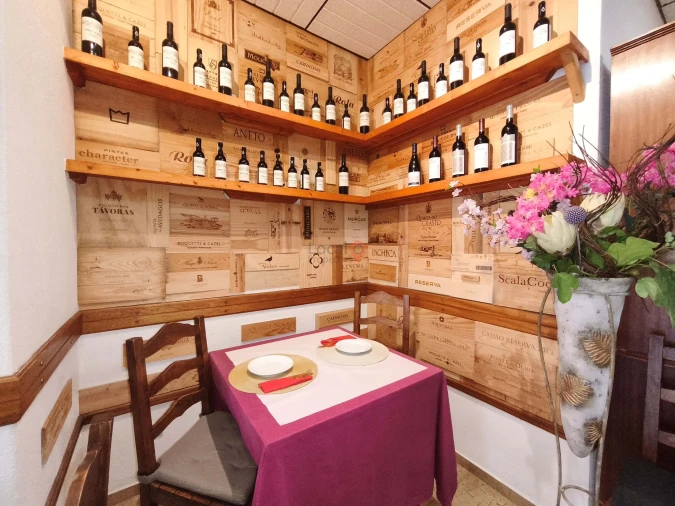 Negócio para Arrendamento em Lagos (São Sebastião e Santa Maria) Foto 5