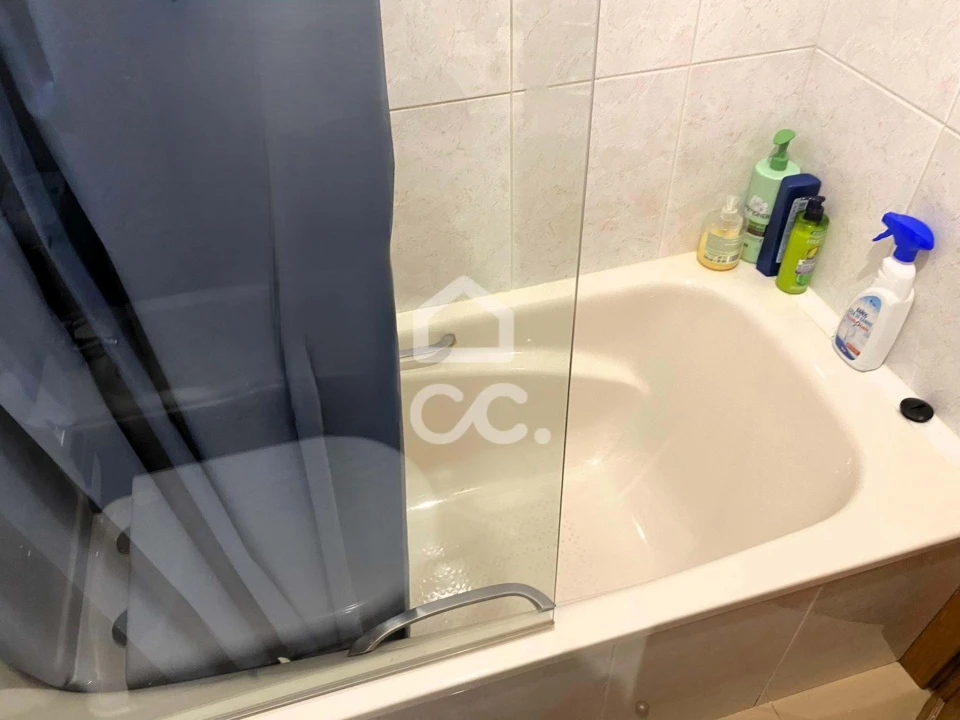 Apartamento T1 para Venda em Braga (Maximinos, Sé e Cividade) Foto 9