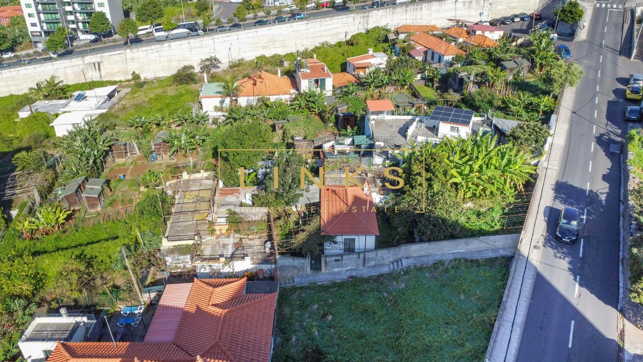 Moradia T1 para Venda em São Martinho Foto 6