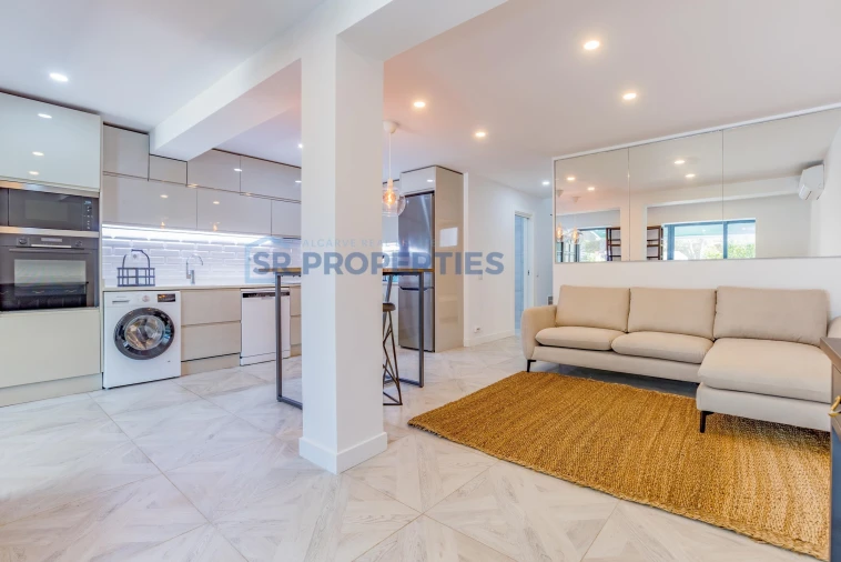 Moradia T2 para Venda em Quarteira Foto 15