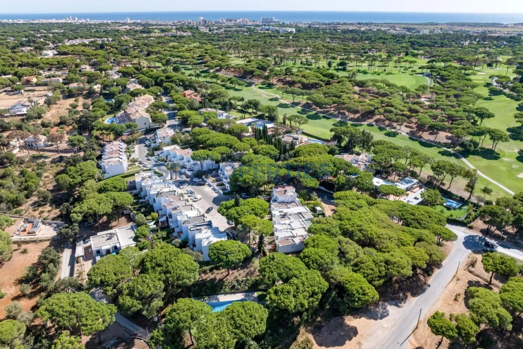 Moradia T2 para Venda em Quarteira Foto 33