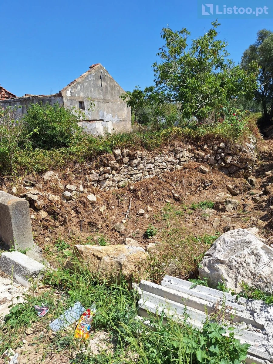 Terreno para Venda em Algueirão-Mem Martins