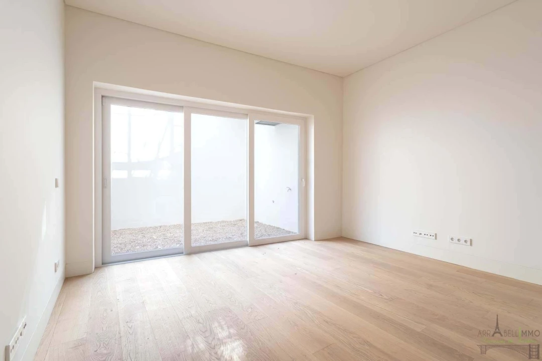 Apartamento T1 para Venda em Santo António Foto 4