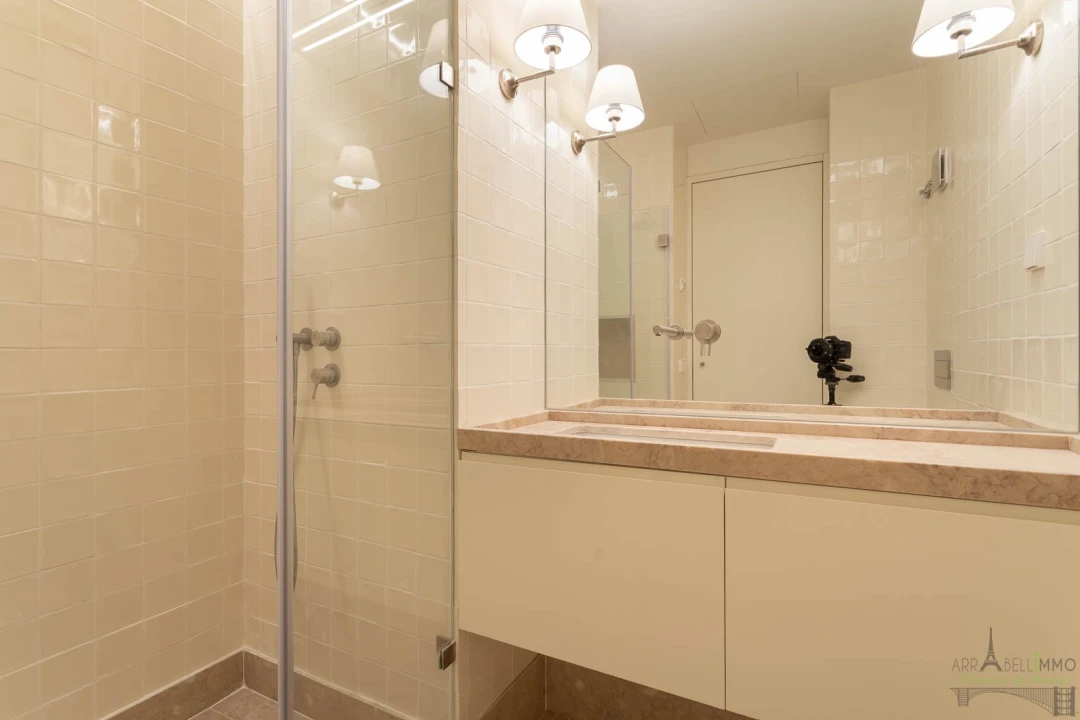 Apartamento T1 para Venda em Santo António Foto 14