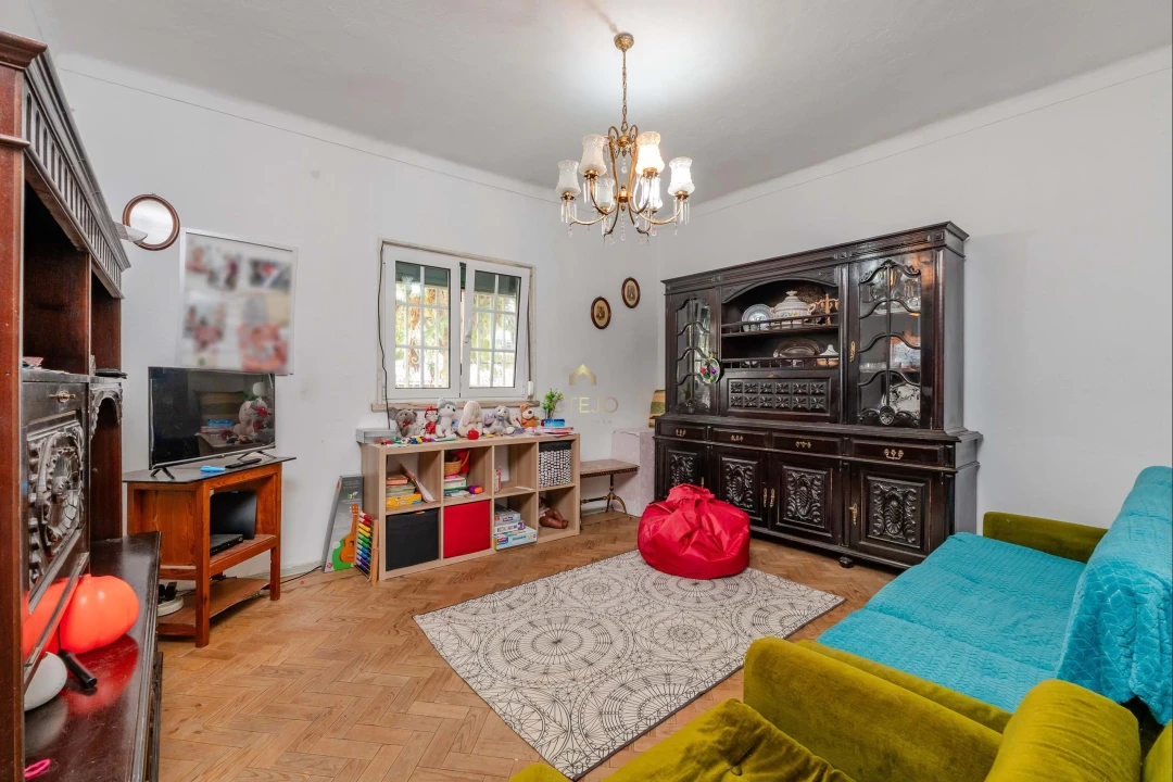 Moradia T2 para Venda em Santa Iria de Azoia, São João da Talha e Bobadela Foto 7