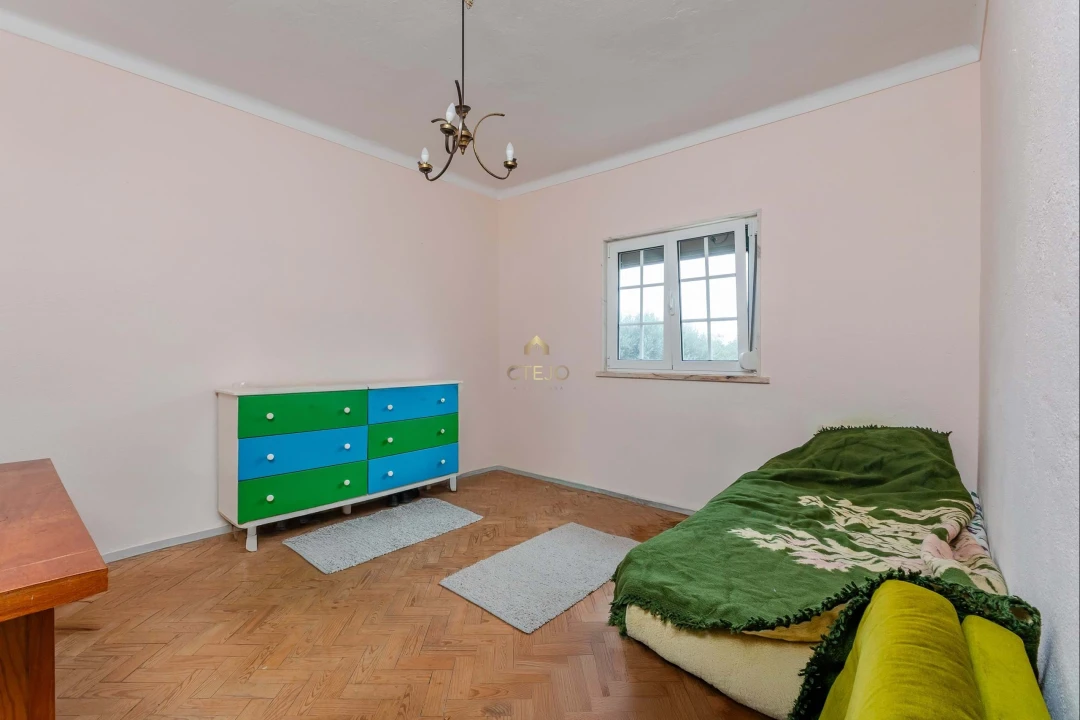 Moradia T2 para Venda em Santa Iria de Azoia, São João da Talha e Bobadela Foto 5