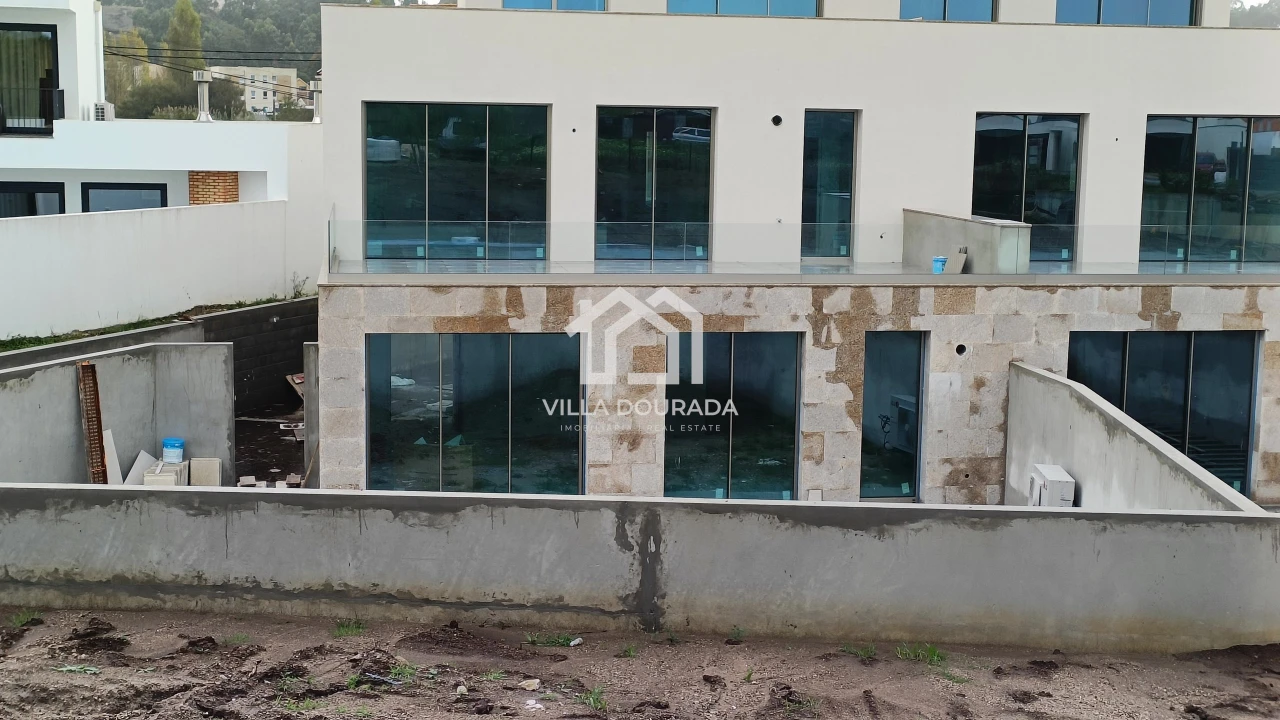 Apartamento T3 para Venda em Canidelo Foto 24