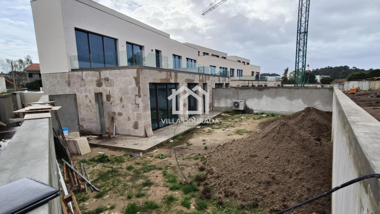 Apartamento T3 para Venda em Canidelo Foto 26