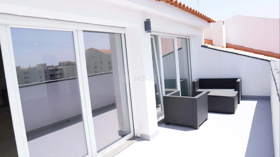 Apartamento T3 para Venda em Cascais e Estoril Foto 4